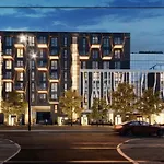 Brand New - Self Check-in - Free Parking - Near Hilton
