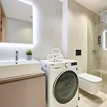 Brand New - Self Check-in - Free Parking - Near Hilton Apartamento *
