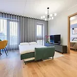 Brand New - Self Check-in - Free Parking - Near Hilton Talin
