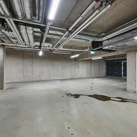 Brand New - Self Check-in - Free Parking - Near Hilton Lägenhet Tallinn